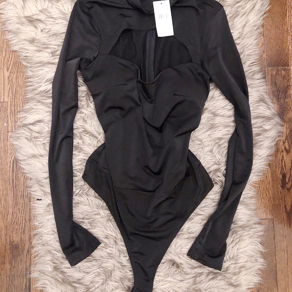 ⭐️Buy 1 get 1 FREE⭐️ Fashion Nova Dare to Mock Bodysuit